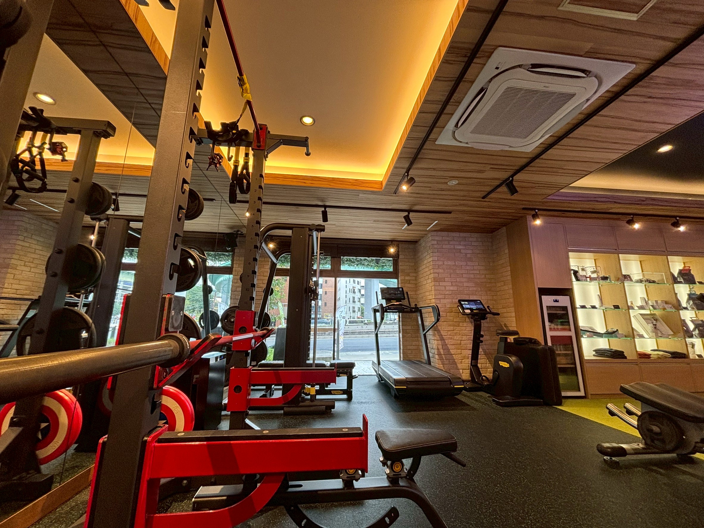 GYM76 ジム内観・高品質な空間